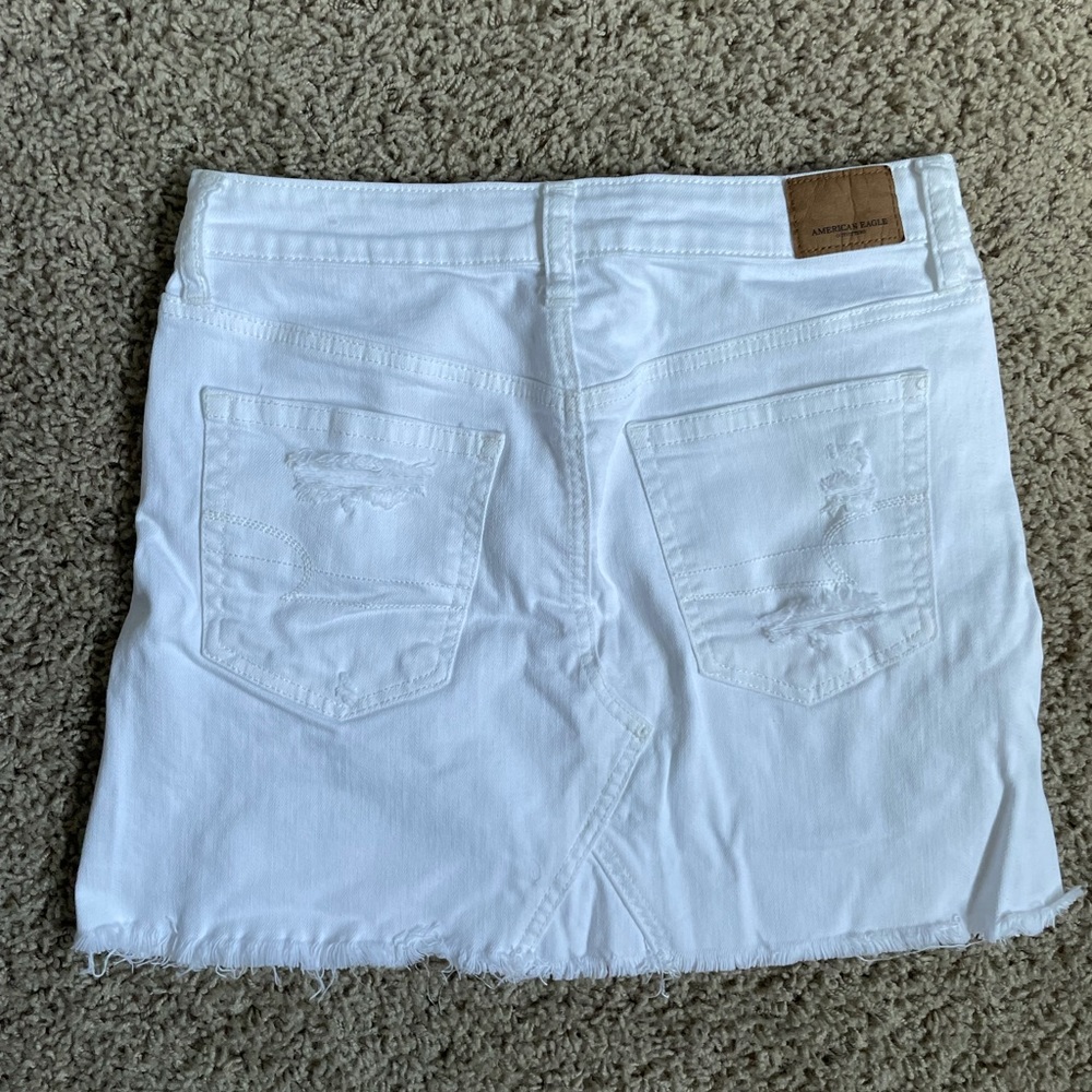 Mini skirt white American Eagle skirt size 4